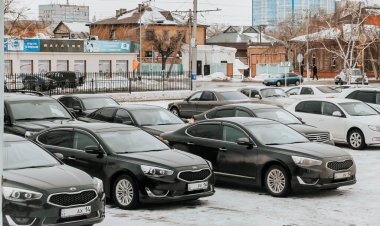 Бұдан былай көлік тұрағы болмаса, бір де бір үй салынбауы керек - Президент