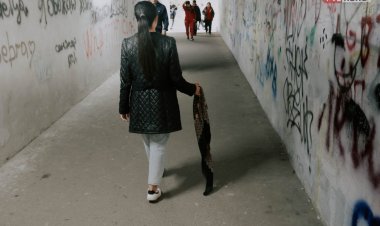 Жігітпен танысуға келген: Павлодарда полиция капитаны қиын жағдайға тап болған аруға көмектесті