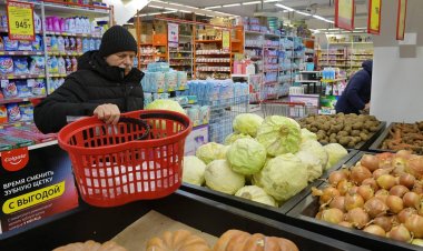 В крупных сетях магазинов Экибастуза снизили цены на социальные продукты