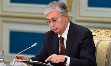 Президент РК поручил направить дополнительную гуманитарную помощь Турции