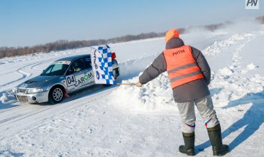 Ледовые скорости: в Павлодаре проходит ралли-спринт (ФОТО)