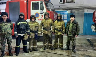 Спасли 20 человек: квартира горела в пятиэтажке Экибастуза