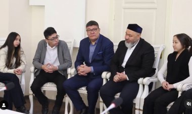 С «живыми книгами» пообщались юные павлодарцы