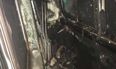 Несколько человек спасли при пожаре в многоэтажке Аксу (ВИДЕО)