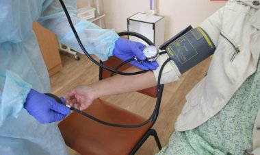 Алғыс айту күні Павлодарда жастар дәрігерлерден тегін  кеңес ала алады