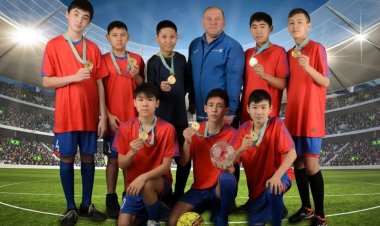 Юные футболисты из Аксу победили на республиканском турнире