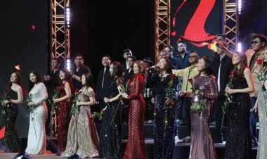 Вместо билета улыбка: павлодарок пригласили на праздничный концерт