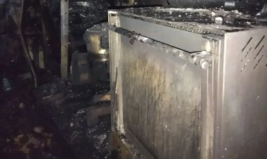 Кафе в жилом доме загорелось в Аксу