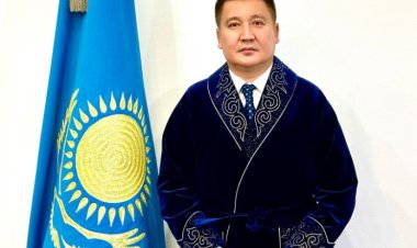 Асайын Байханов Амал мерекесімен құттықтады