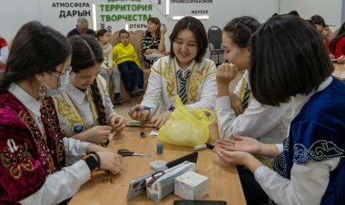 Трендовые такия шили школьники Павлодара