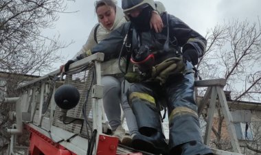 Павлодарка попала в больницу после пожара в своей квартире