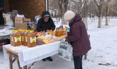 Павлодарлықтар бірден екі істі тындырды: дауыс беріп, азық-түлік алды