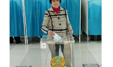 Жеті партия бәсекеге түскен ерекше сайлау өтуде – Павлодар облысының Құрметті азаматы