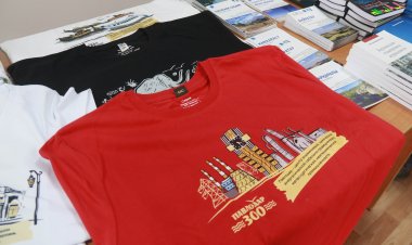 Павлодар на футболках и милые игрушки: ярмарку-выставку представили НПО