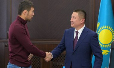 Боец смешанных единоборств стал почетным гостем Павлодарской области