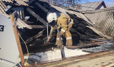 Павлодардағы Теміржолшылар кентінде үй өртенді