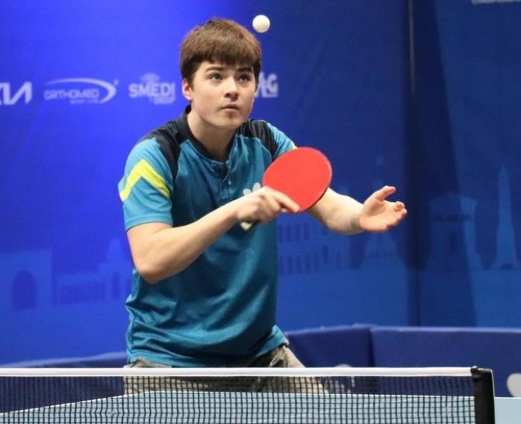 Казахстанский теннисист взял «золото» на турнире в Португалии
