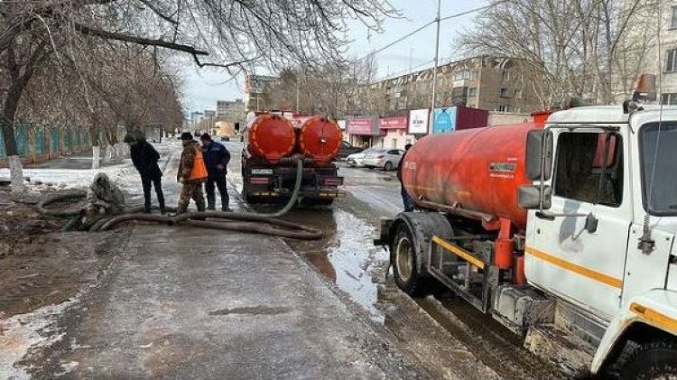 Из-за аварии временно отключена холодная вода в нескольких домах в Павлодаре