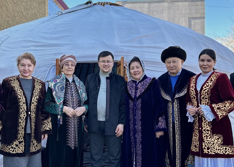 В Павлодаре появилась первая юрта в честь празднования Наурыза