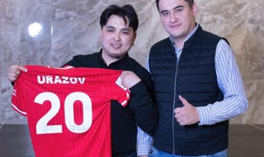 Футболку игрока ФК «Аксу» продали на благотворительном аукционе