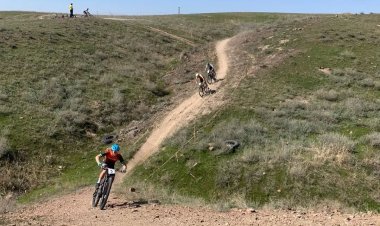 Павлодарлық велоспортшылар Қонаевтағы тау жарысында алты медаль жеңіп алды