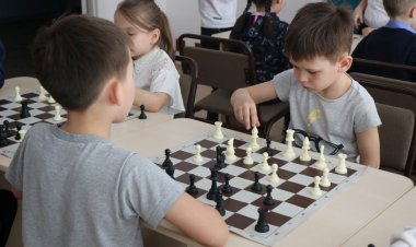 Более 10 тысяч павлодарских школьников одновременно сыграли в шахматы