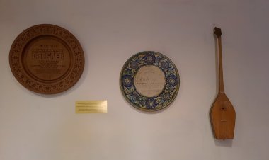 Баянауыл музейіндегі Қаныш Сәтбаевтың домбырасына реставрация жасалды