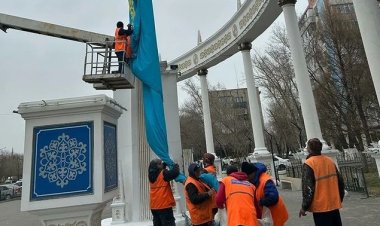 В Павлодаре на время спустили главный флаг региона