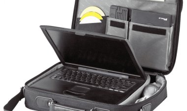 Павлодардағы әуежайда табылған ноутбук иесіне қайтарылды