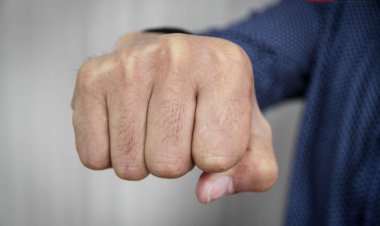 Под арест отправили экибастузца за пьяный скандал с матерью