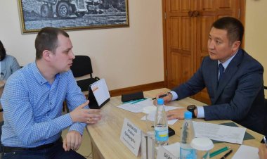 Пользу выездных приемов на предприятиях области объяснил Асаин Байханов (ВИДЕО)