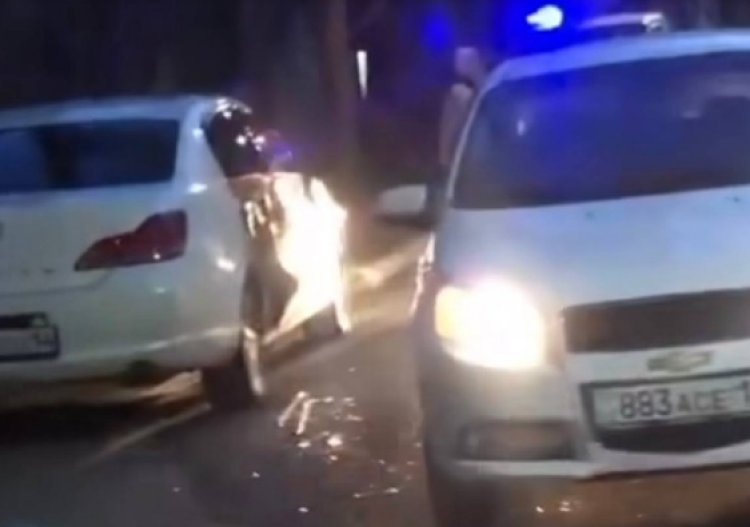 Полициядан қашқан кран: Павлодарда бес  көлік зардап шекті