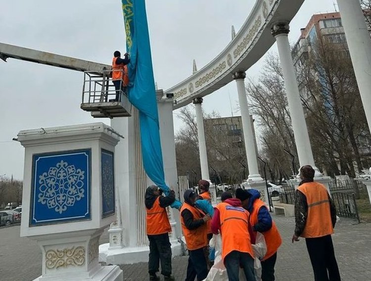 В Павлодаре на время спустили главный флаг региона