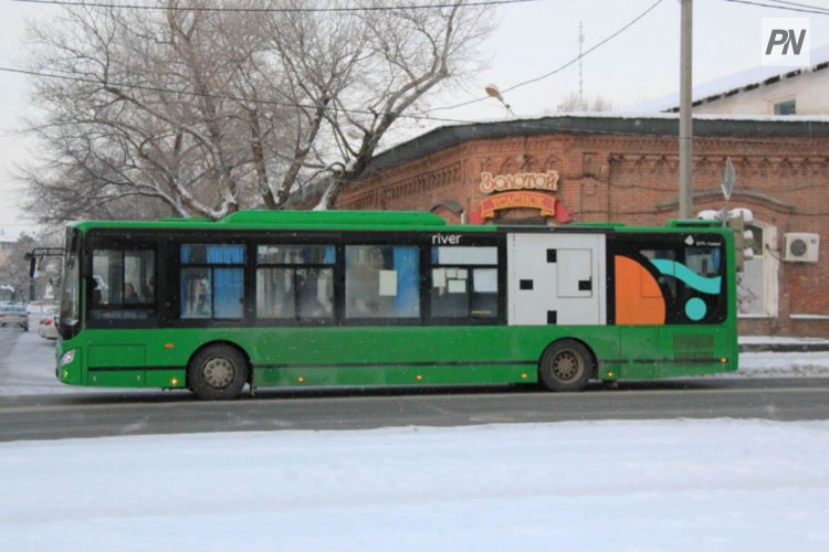 Павлодарда автобуста зардап шеккен жолаушының жағдайы белгілі болды