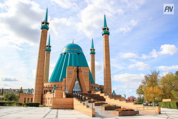 Павлодар облысының әкімі өңір жұртшылығын Ораза айт мерекесімен құттықтады