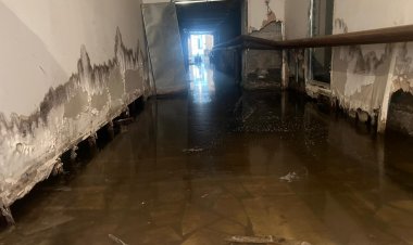 Галереяны су басқан: Май аудандық ауруханасына зерттеу жүргізіледі