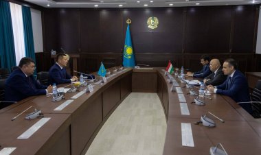 Развивать импорт ранних овощей и фруктов из Таджикистана договорились в Павлодаре