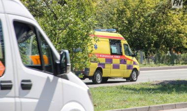 Пенсионер на мопеде пострадал в ДТП с легковушкой в Павлодаре
