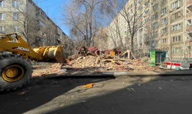 Самовольную постройку снесли в Павлодаре (ВИДЕО)