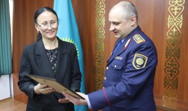 Павлодарлық оқушы мен ұстаздар министрден марапат алды