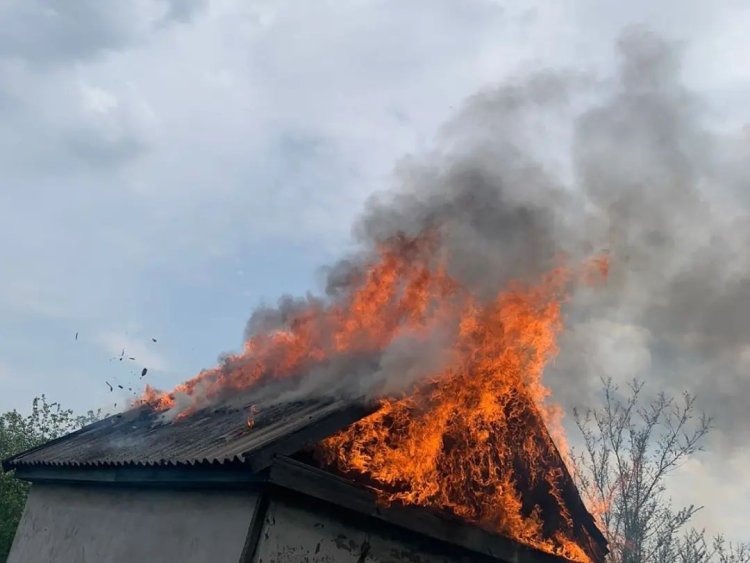 Ақсуда бірнеше саяжай учаскесі жанды