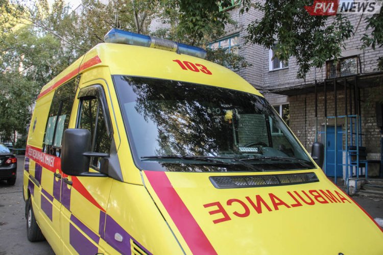 Шестилетний мальчик выпал с восьмого этажа в Павлодаре