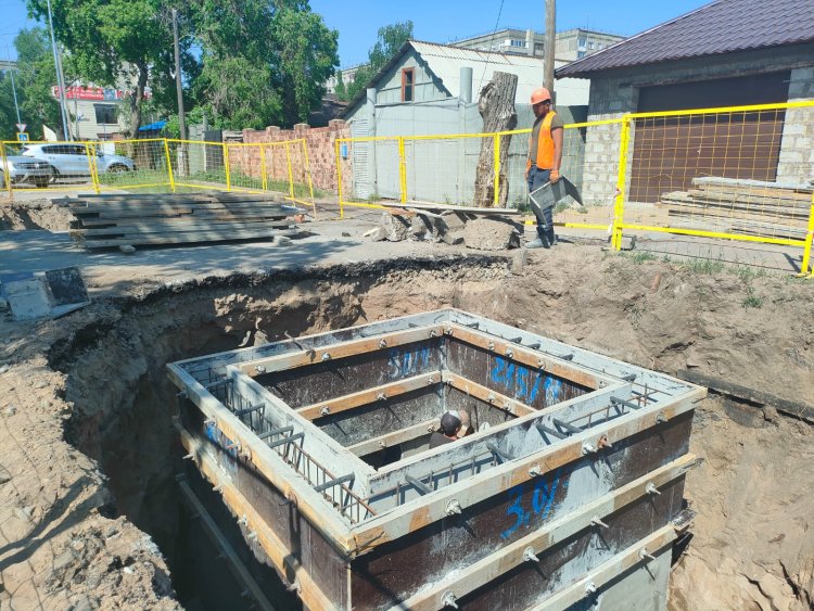 Масштабную реконструкцию внутриквартальных сетей начали в Павлодаре