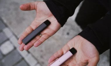 Павлодарлық полицейлер электронды темекі мен вэйптің қауіптілігі туралы ескертуде