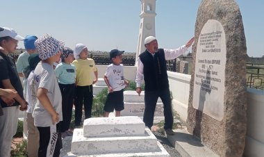 Древнюю долину Баянаула исследовали школьники Павлодара