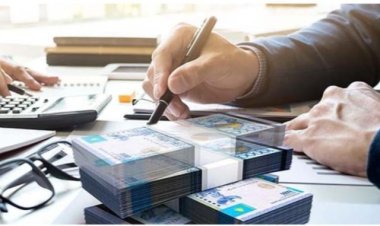 Мәжіліс депутаты банктердің әрекетінен халық белшесінен қарызға батып жатқанын айтты