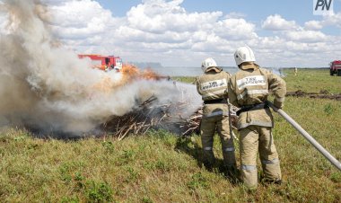 Павлодарда бір гектар құрғақ шөп жанды