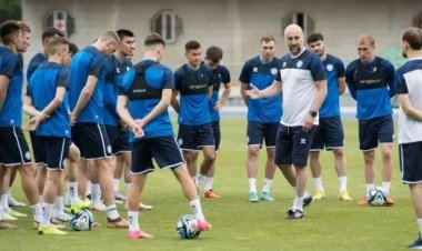 Разгромом завершился матч сборной Казахстана в отборе к Евро-2024