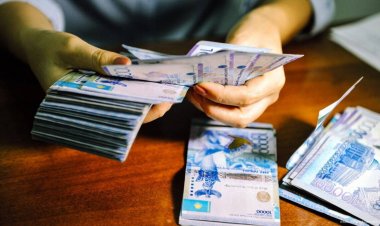 Павлодарлық жедел уәкілдер зейнеткерлерді алдаған күдікті топты ұстады