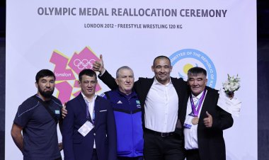 Борцу Даулету Шабанбаю из Аксу и его тренерам могут выплатить 19 млн тенге